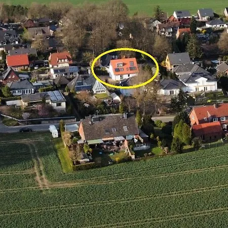 Appartement Helle, Grosszuegige Fuer 2 - 3 Personen Mit Parkplatz + E-ladestation In Buchholz, Nordheide